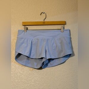 Lululemon Women’s Low Rise Speed Up Shorts - 2.5” inseam, sz 8